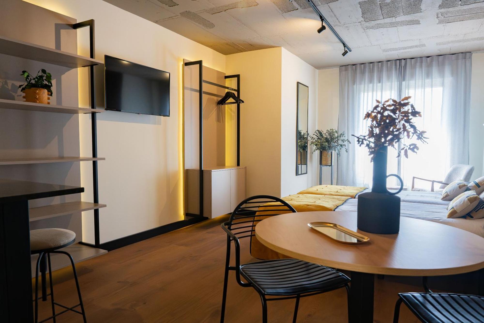 Bubu Apartments By Charming Stay *