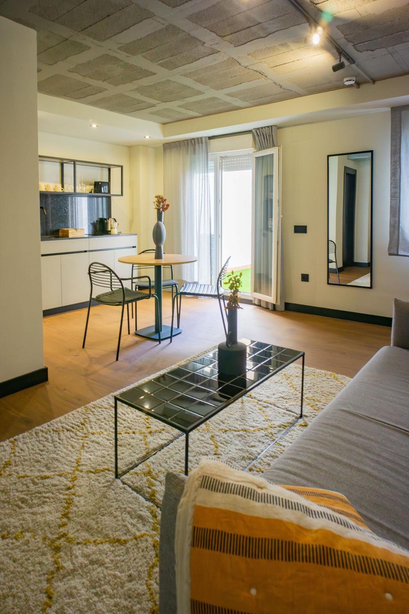Apartment Bubu Apartments By Charming Stay