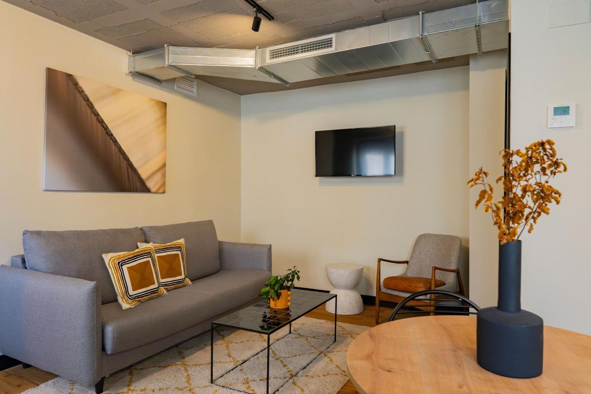 Bubu Apartments By Charming Stay Apartment